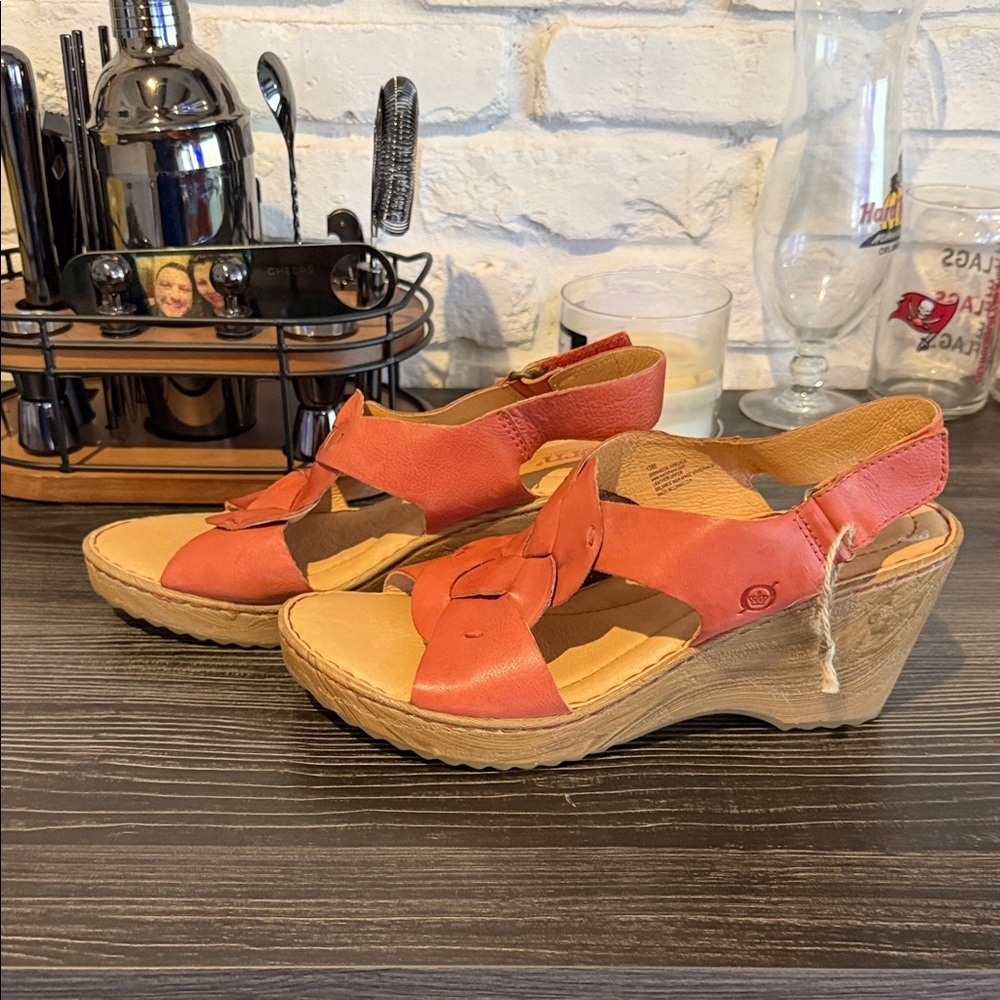 Born Women's Orange Woven Sandals - Picture 2 of 7